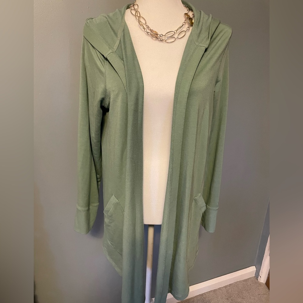 Cuddl Duds cardigan super soft and cozy size large Excellent condition